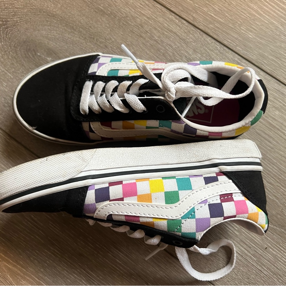 Vans Kids Multicolor Checkered Old Skool Sneakers (Rainbow/True white)